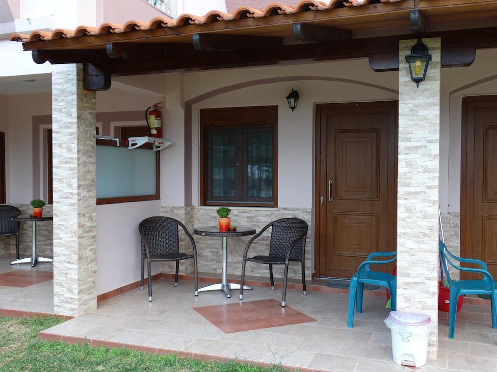 Villa Melina 2 Koinira Exterior foto
