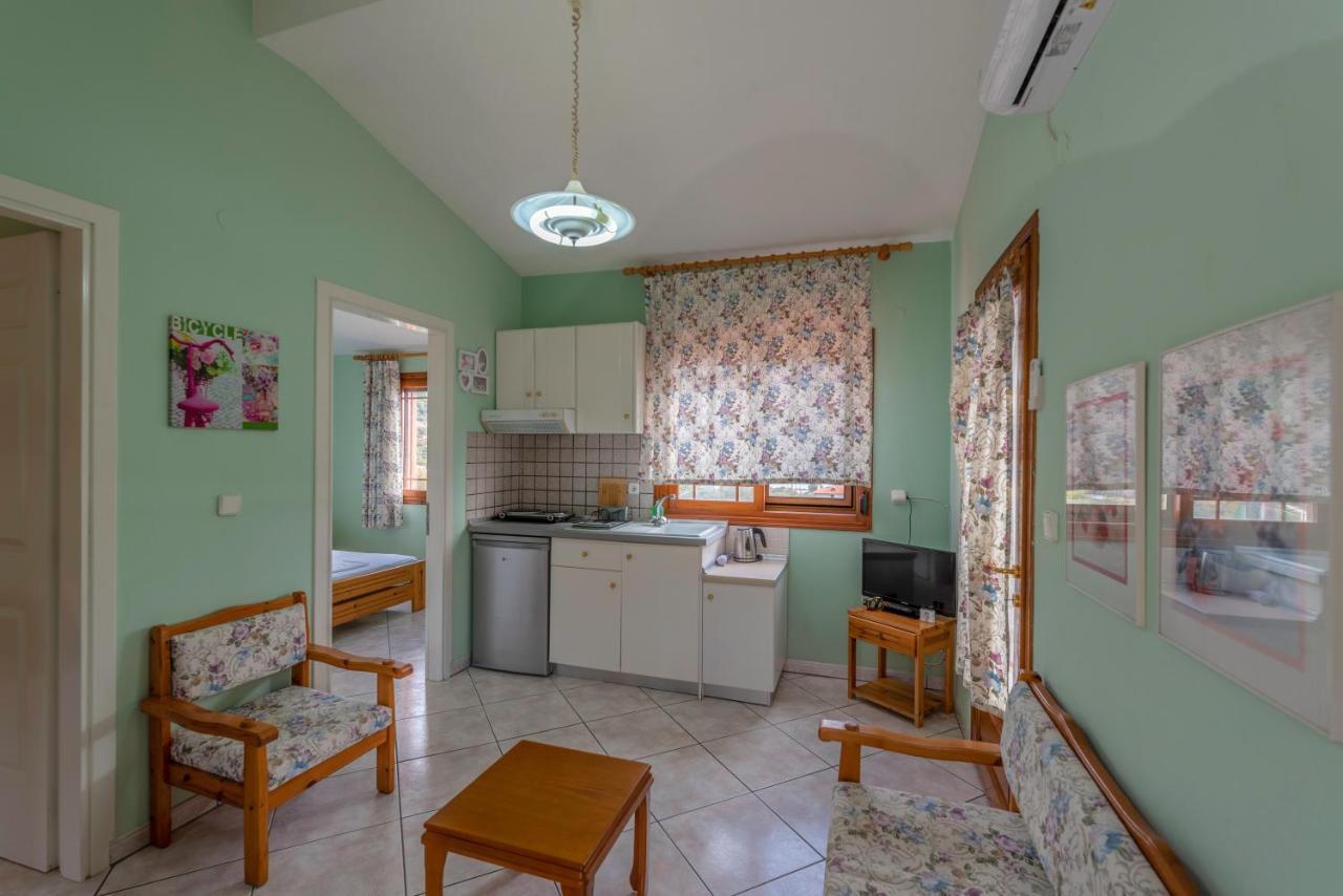 Villa Melina 2 Koinira Exterior foto