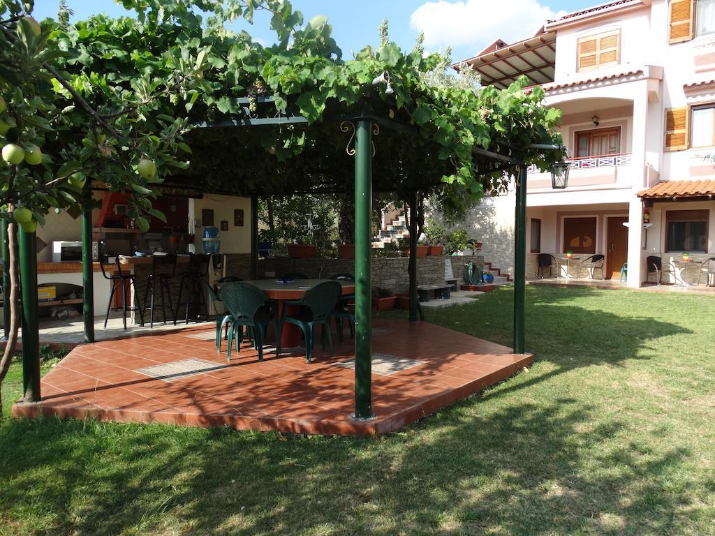 Villa Melina 2 Koinira Exterior foto